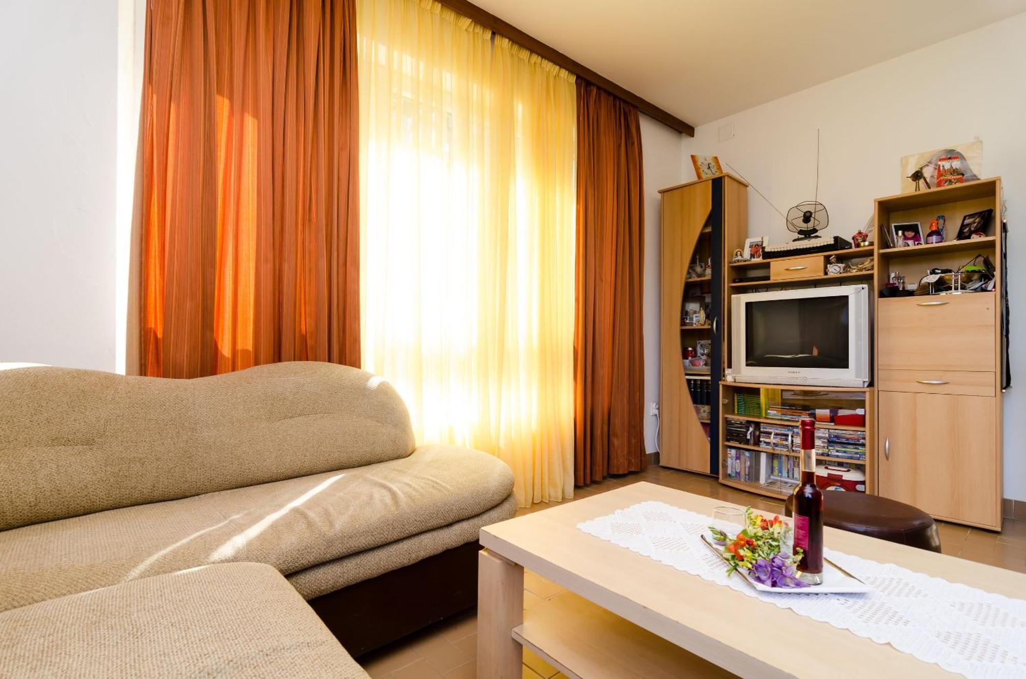 Rooms Karla Polace Luaran gambar